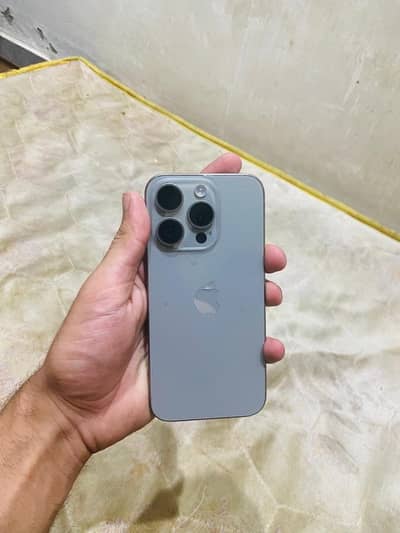 Apple iPhone 15 Pro