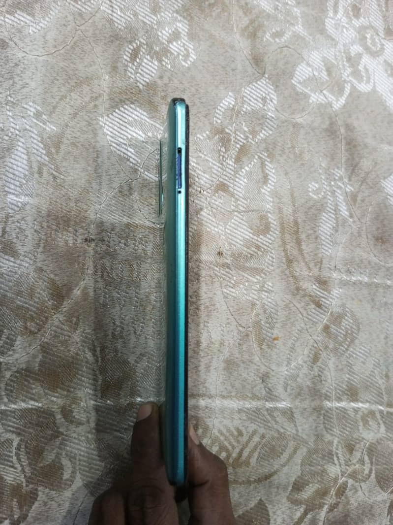 Itel Vision 2 5