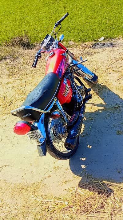 Honda CG 125 2023