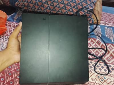 PS4 + 2 controller