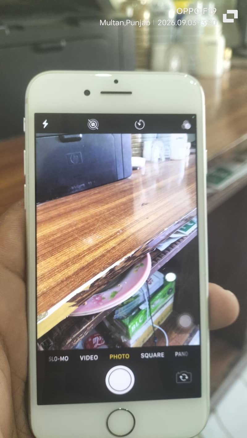 Apple iPhone 8 0