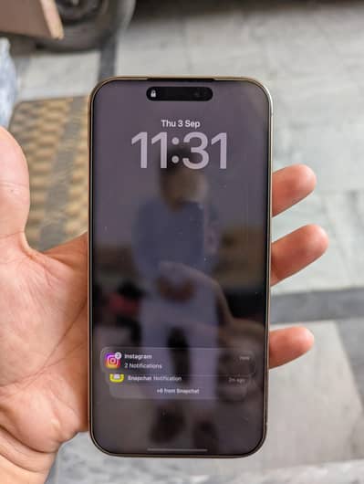 Iphone 16 pro max in new condition