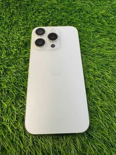 Apple iPhone 15 Pro
