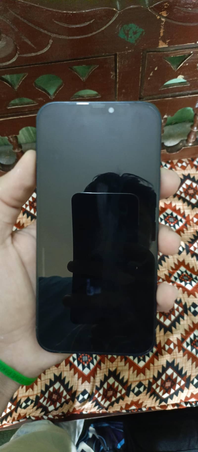 Apple iPhone 12 4