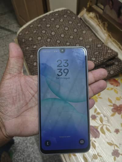 Samsung A17 8/256