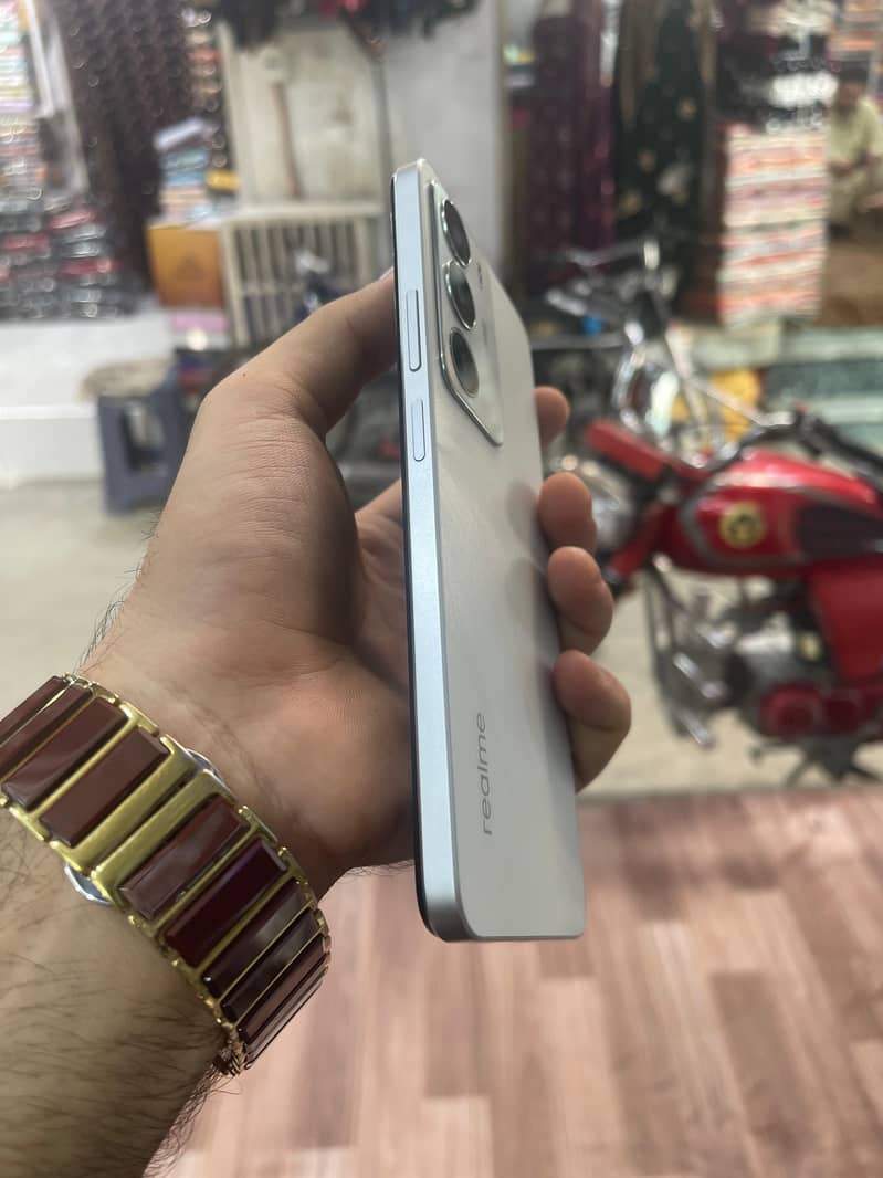 Realme C71 4