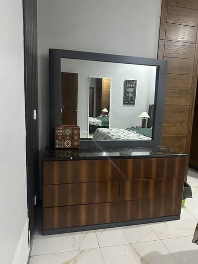 National furniture - king bed with side tables and dressing