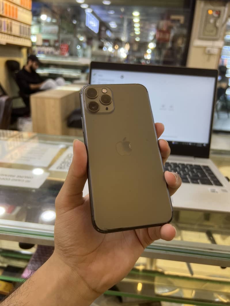 Apple iPhone 11 Pro 0