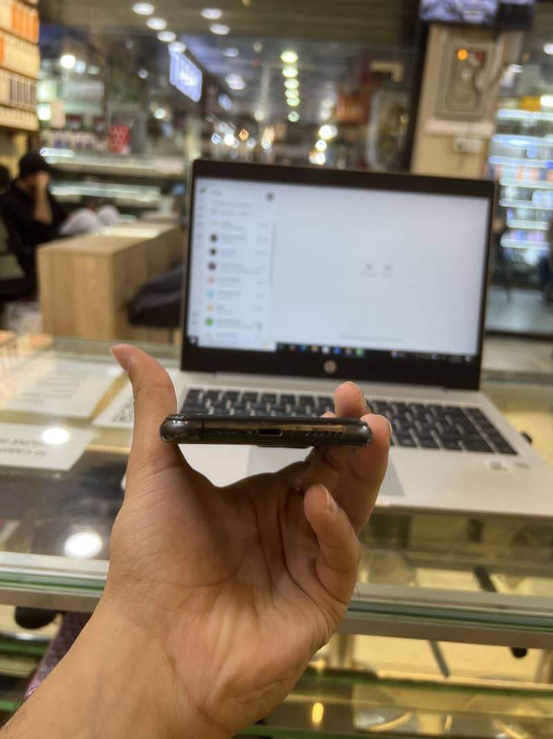 Apple iPhone 11 Pro 5