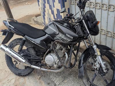 Yamaha ybr 125