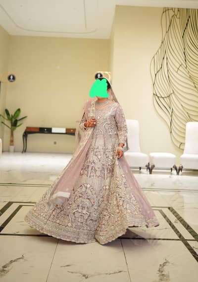 10/10 condition walima dress for urgent sale