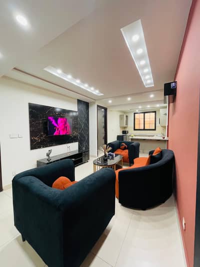 Luxury one bhk appartment available on daily and monthly basis