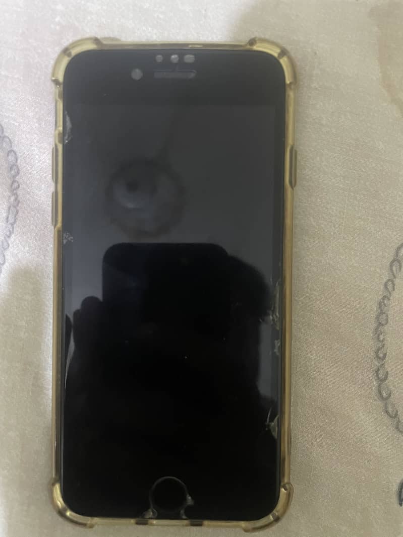Apple iPhone 8 1