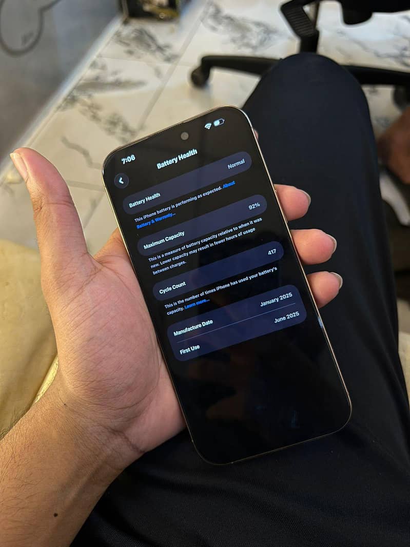 Apple iPhone 16 Pro Max 3