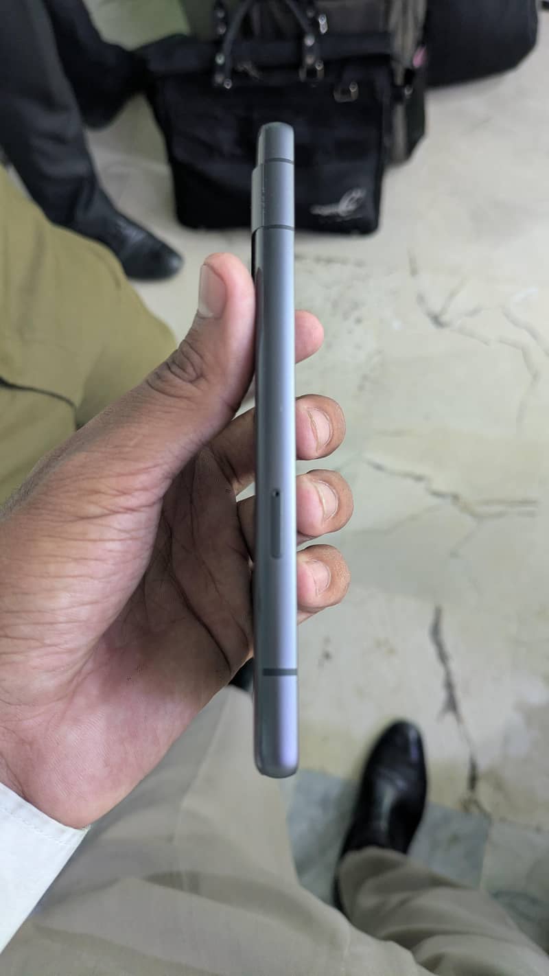 Google Pixel 7a 4