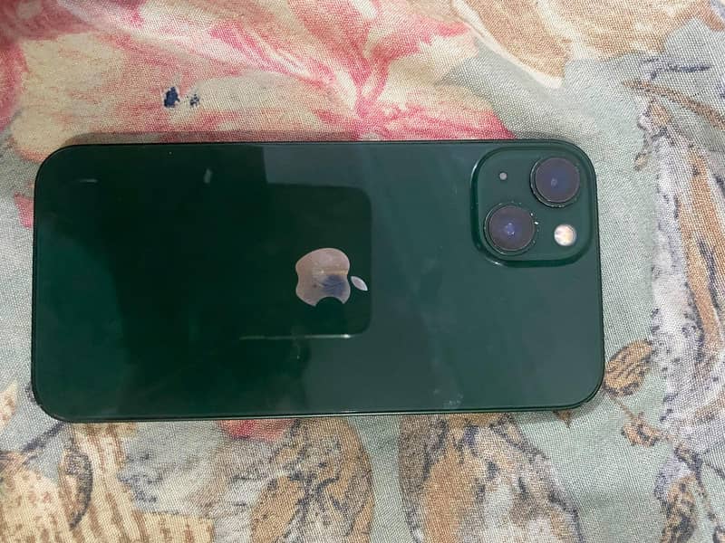 Apple iPhone 13 0