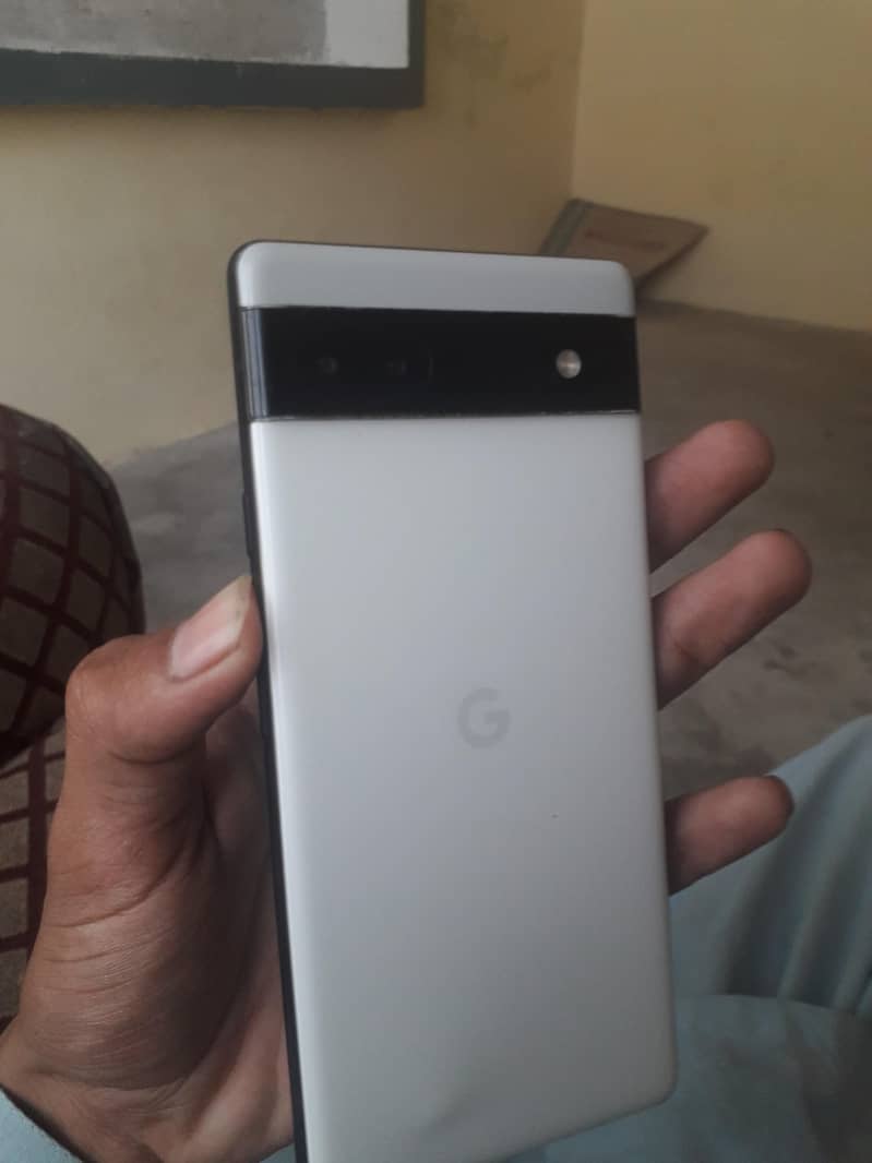 Google Pixel 6a 4