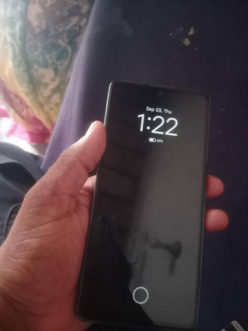 Xiaomi Redmi Note 13 Pro 3