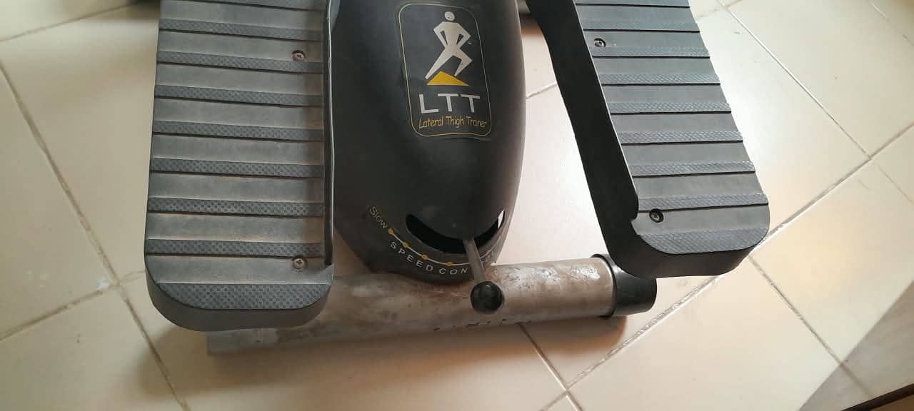 Lateral Thigh Trainer Machine,  (Stepper Machine) 1