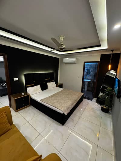 500 Sqft One Bedroom Fully Furnished Apartment For Sale Sector DD Bahria Town Lahore