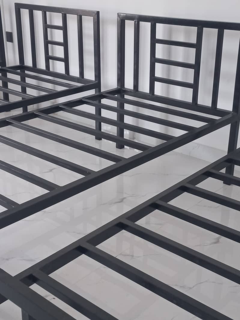 4 single bed 2