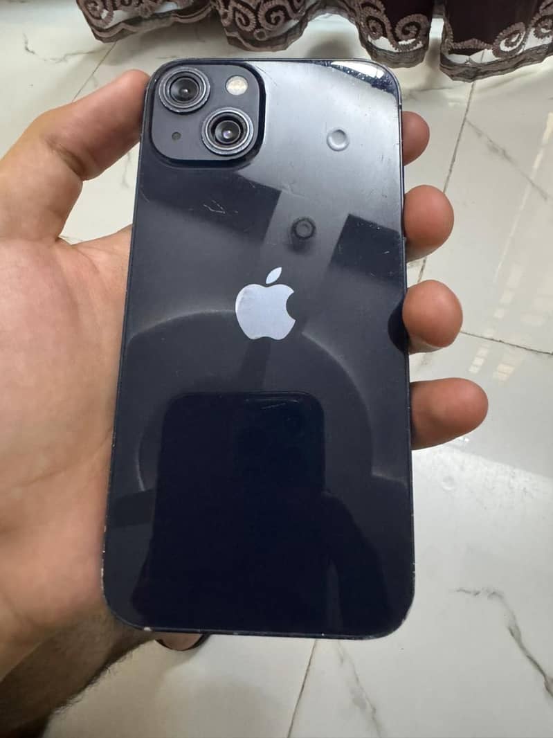 Apple iPhone 13 3