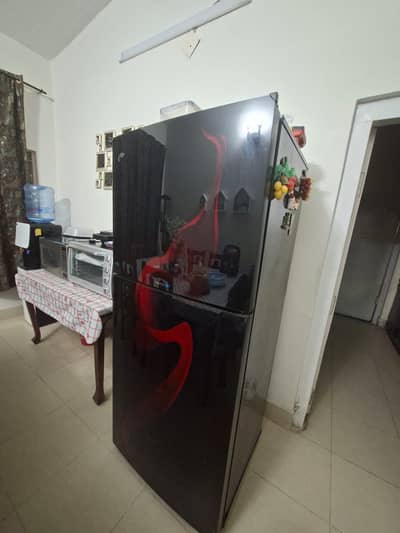 PEL 21850 Inverteron Curved Glass (Red Blaze).