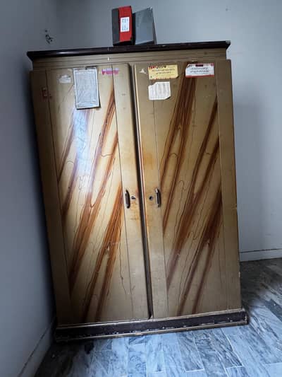 Almari in Good Condition | 2 Door Wardrobe