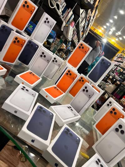 Apple iPhone 17 Pro Max Dummy