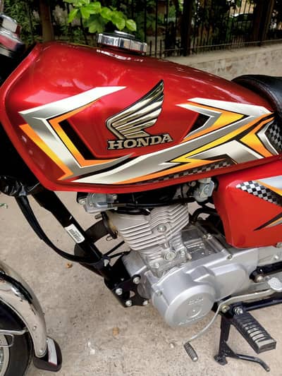 Honda CG 125 2025 Red Febulous Condition Gift For Lover