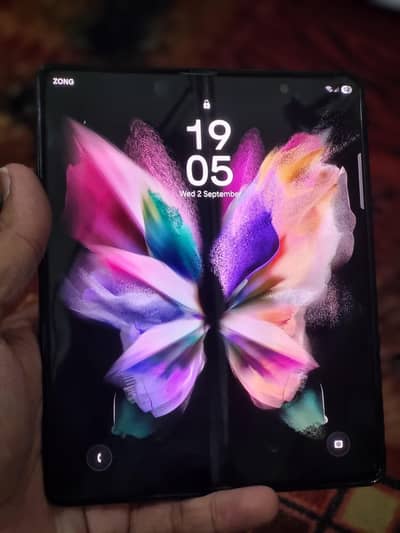 Samsung Mobile Z Fold 3