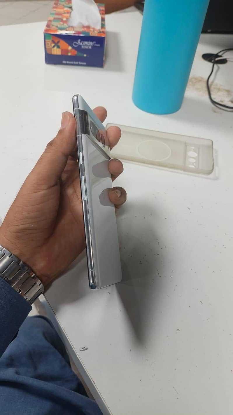Google Pixel 7 Pro 4