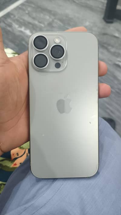 Apple iPhone 16 Pro Max jv