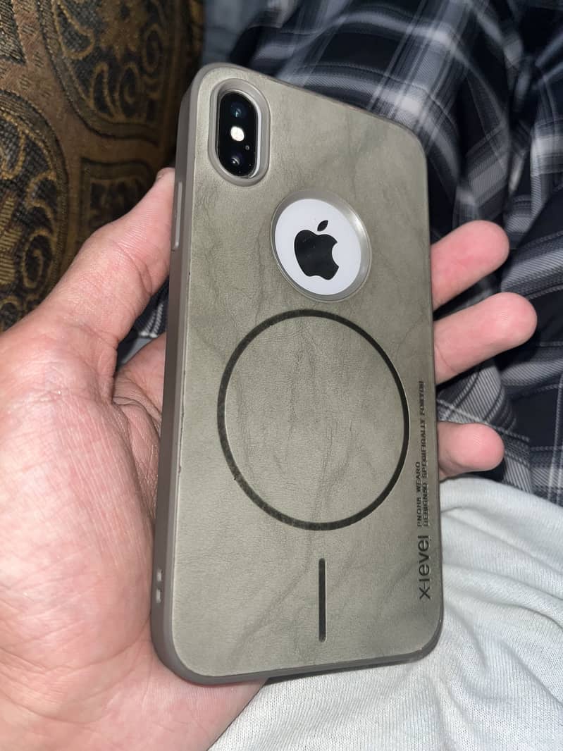 Apple iPhone X 0