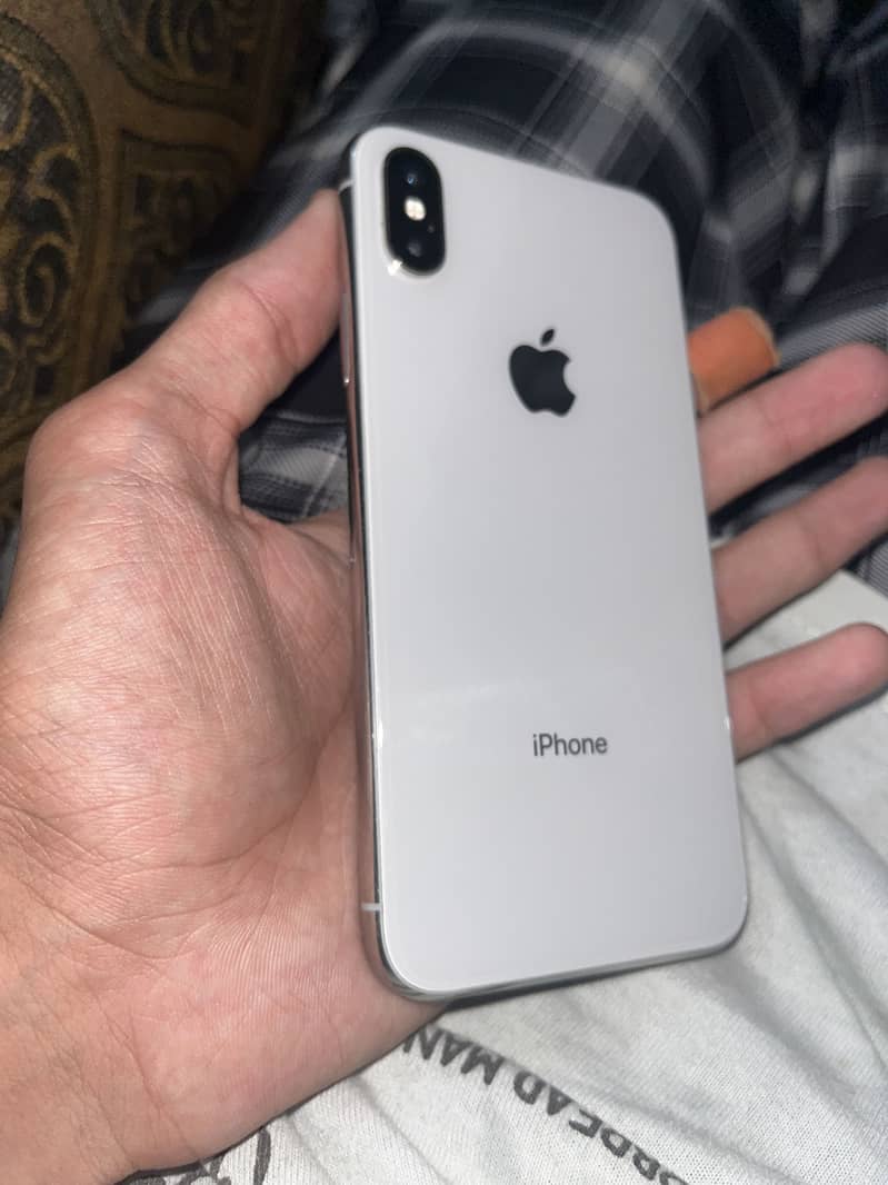Apple iPhone X 2