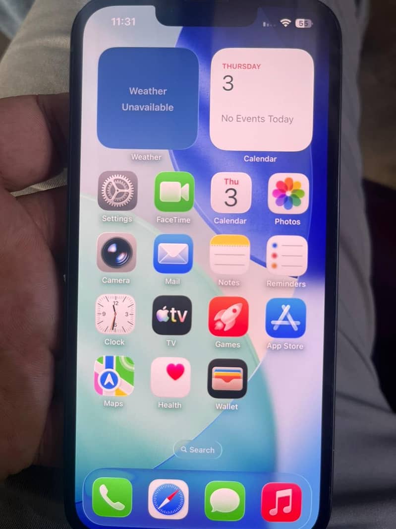 Apple iPhone 13 4