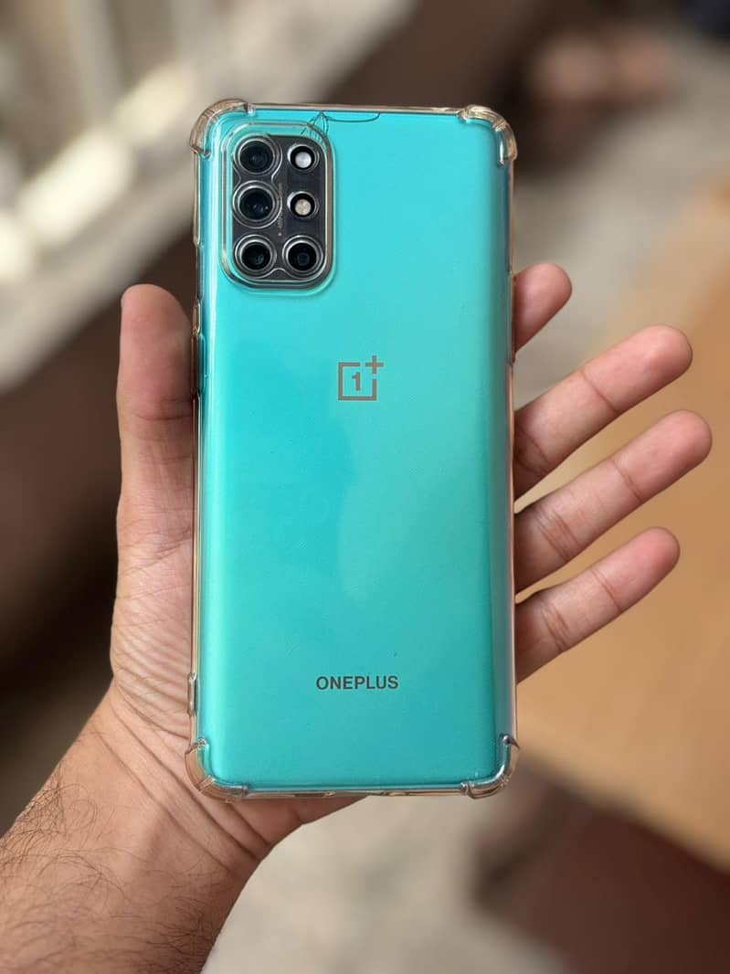 One Plus 8T 6