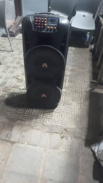 Audionic mh 1212 perfect running condition battery nahi hai