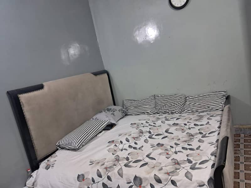 bed with sofa 0