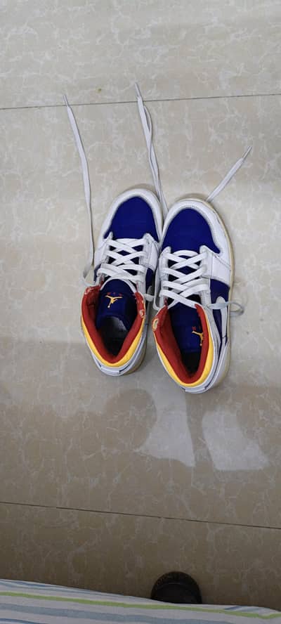 Nike air Jordan 1 mid royal