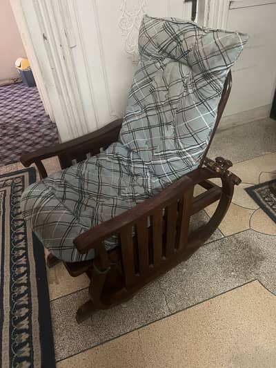 Rocking chair