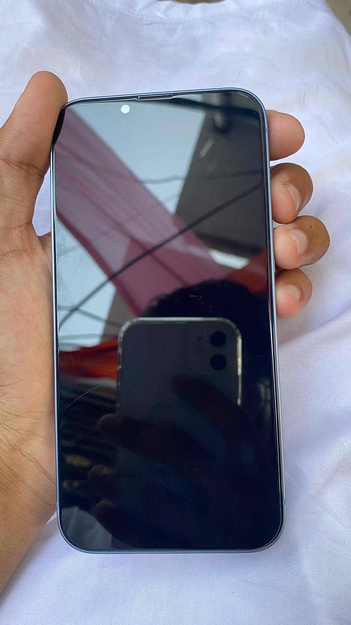 Apple iPhone 14 5