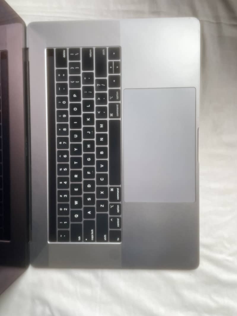Macbook 2