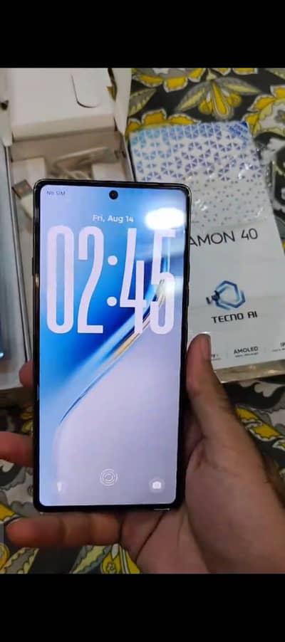 Tecno CAMON 40