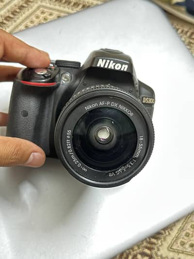 Nikon D5300 Camera with 50mm prime Lens and kit Lens