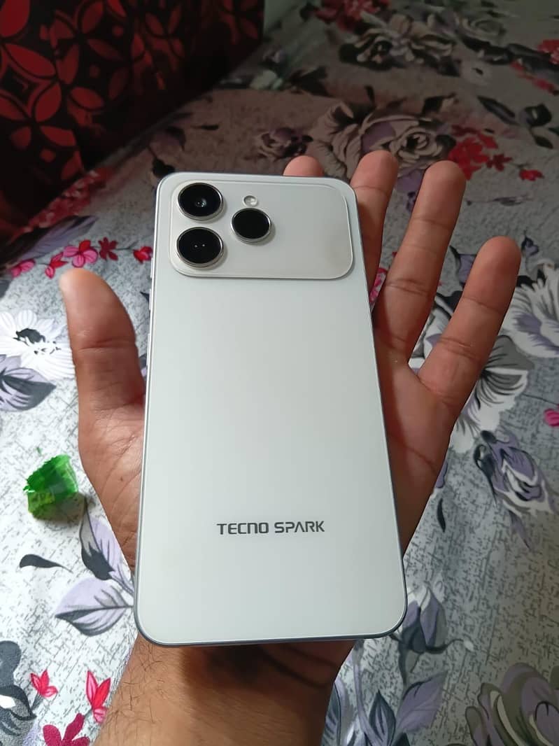 techno spark 40 1