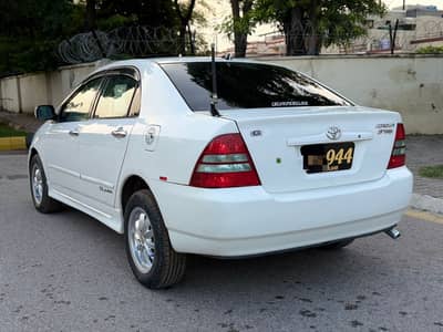 Toyota Corolla x ( 121 original 1500cc 2003/07 lahore no