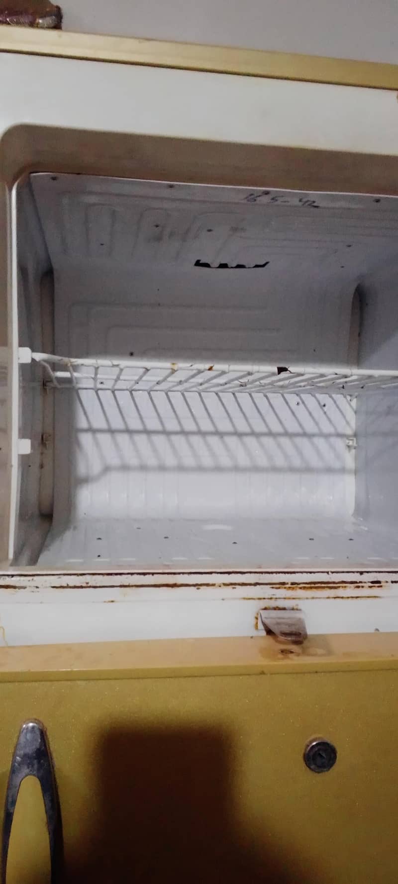 Refrigerator 6