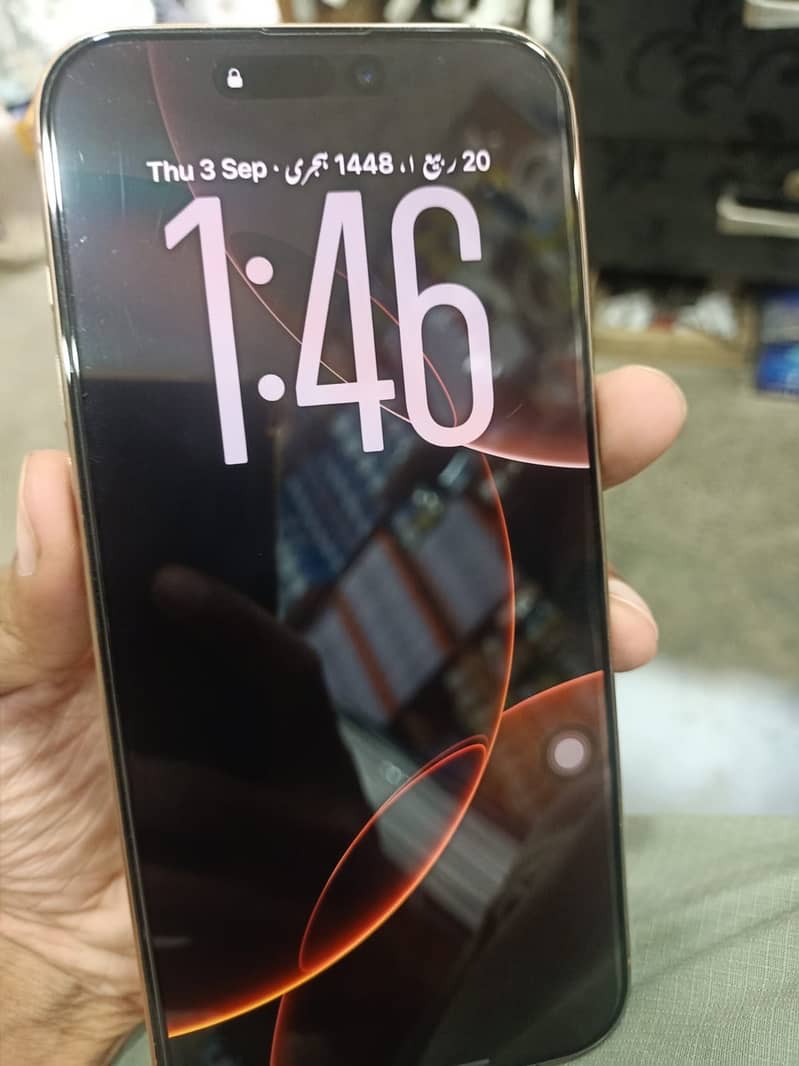 Apple iPhone 16 Pro Max 2