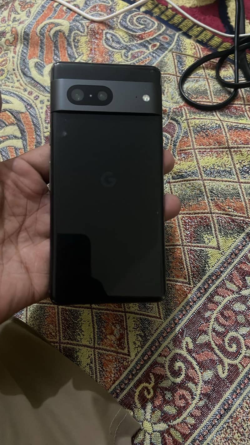 Google Pixel 7 4